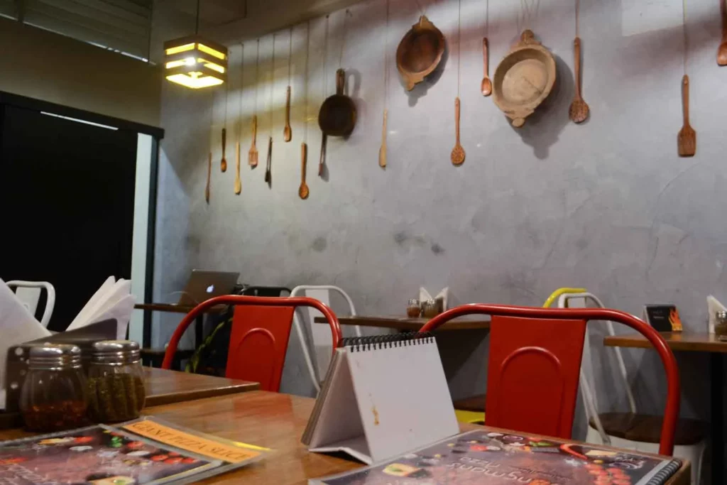 ss-11-restaurant-longman-pizza-16