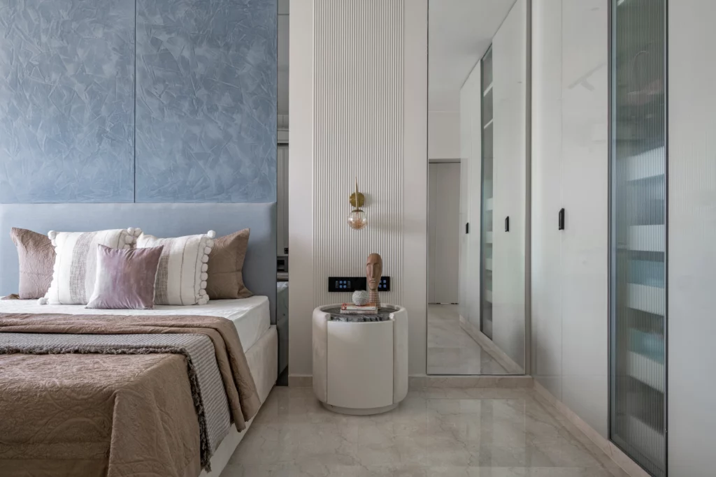 ss-19-residence-4bhk-vastrapur-23